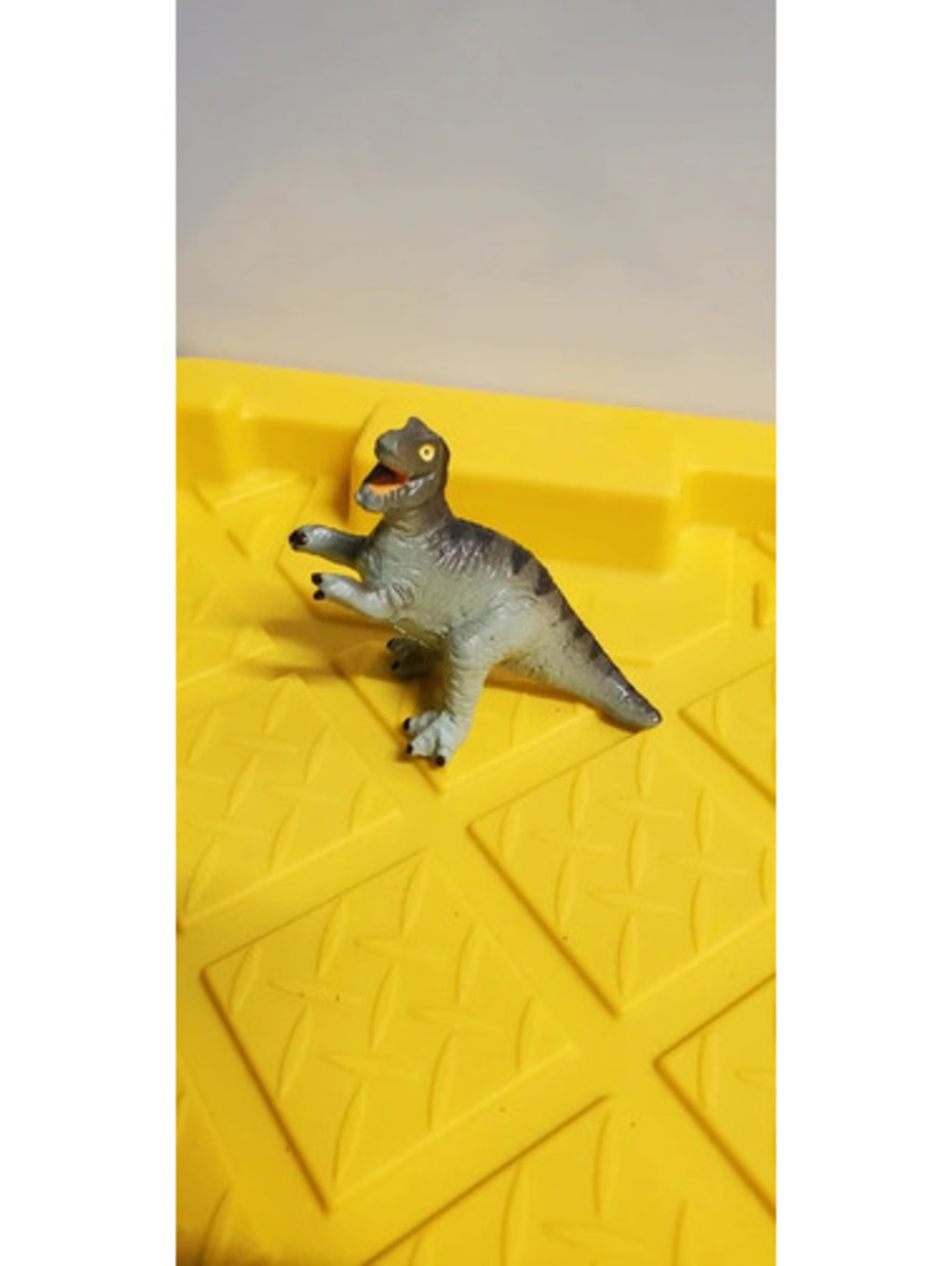 Vintage Safari Ltd Tyrannosaurus Rex T-Rex Dinosaur Figure Toy